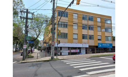 Apartamento em Porto Alegre, São Sebastião, Avenida Baltazar de Oliveira Garcia, 3750- 403, Bloco A, RS. Área: 43.49m2