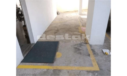 Garagem em São Paulo, Jardim Maringa, Rua Luís Filipe Alberti, 210 - Jardim Maringá - São Paulo - SP, SP. Área: 16.8m2