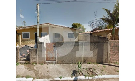 Casa em Santa Cruz da Conceição, Núcleo Habitacional Prefeito Paschoal Ganéo, Rua Vereador Albertino Marchiori, 71, SP. Área: 52.8m2
