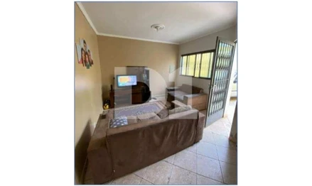 Casa em Piracicaba, Jaraguá, Rua Professor Mariano da Costa, 94, Jaraguá, SP. Área: 99.52m2 Casa em Piracicaba, Jaraguá, Rua Professor Mariano da Costa, 94, Jaraguá, SP. Área: 99.52m2