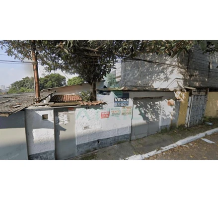 Casa em São Paulo, Socorro, Rua Vassoural, 12, SP. Área: nullm2