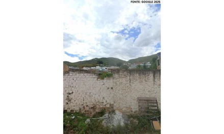 Terreno em Pesqueira, Centro, Avenida Pio XII,, PE. Área: 1951.57m2