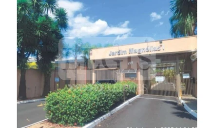 Casa em Araraquara, Jardim Magnólias, Rua Lucia Pazetto Logatti, nº 112, Condomínio Jardim Magnólias I, Rua das Magnólias, nº 150, Lote nº 08, Quadra “D”, SP. Área: 494.77m2