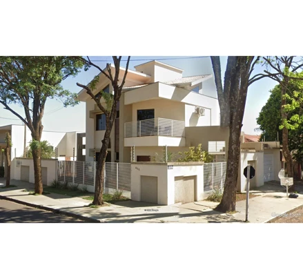 Casa em Naviraí, Jardim Vale Encantado, Rua Martinho Lutero nº 466, esquina com a rua Joaquim das Neves Norte, MS. Área: 225m2