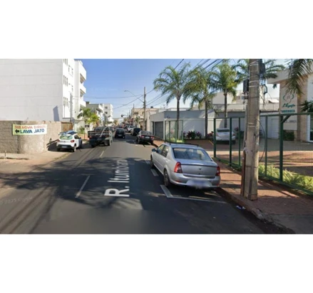 Imóvel em Uberlândia, Bom Jesus, R. Itumbiara, 954 - Bom Jesus, MG. Área: nullm2