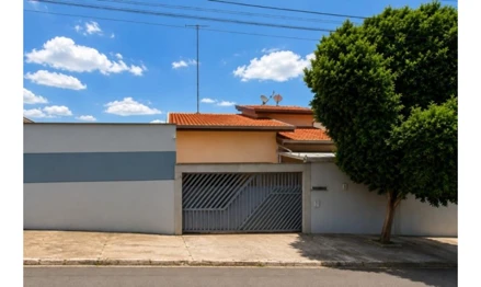 Casa em Campinas, Vila Aeroporto, Rua Jacitaba, 571 - Vila Aeroporto - Campinas - SP, SP. Área: 360m2 Casa em Campinas, Vila Aeroporto, Rua Jacitaba, 571 - Vila Aeroporto - Campinas - SP, SP. Área: 360m2