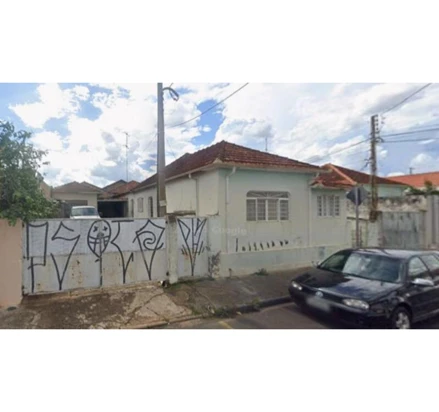 Casa em Franca, Vila Chico Júlio, Rua Capitão Urias Batista de Avelar, Nº 2819 E 2815 FUNDOS, SP. Área: 843.7m2