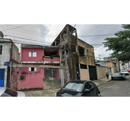 Sobrado em Guarulhos, Parque Uirapuru, Rua Sobral, 209, 219, 233, SP. Área: 196.5m2