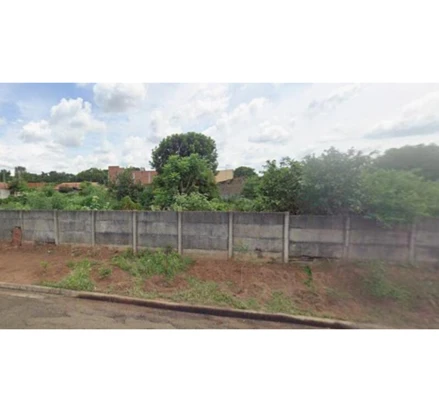 Terreno em Pirassununga, Vila Santa Fe, Rua Santa Tereza, SP. Área: 360m2