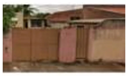 Casa em Sertãozinho, Centro, Rua Fioravante Sicchieiri n° 1343, SP. Área: 412.5m2