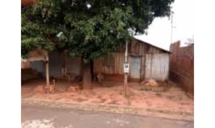 Casa em Adamantina, Jardim Brasil, Rua Paraíba, n 434, SP. Área: 313.9m2