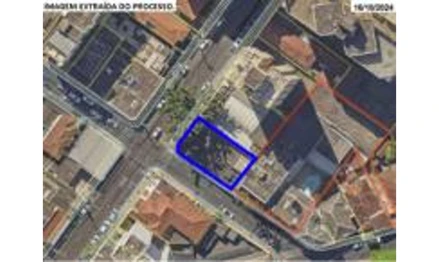 Terreno em Uberlândia, , Av. Cesário Alvim n° 90, esquina c/ a Rua Olegário Maciel, MG. Área: 384.26m2