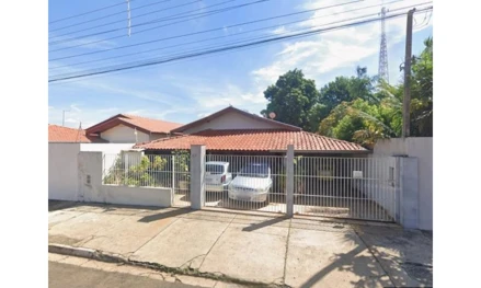 Casa em Laranjal Paulista, Jardim Panorama, Rua Anísio Garpelli, 67, Jardim Panorama, Laranjal Paulista, SP, SP. Área: 451.74m2