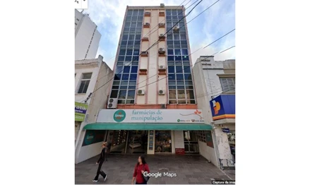 Sala comercial em Santa Maria, Centro, Rua do Acampamento nº 112, RS. Área: 34.5m2