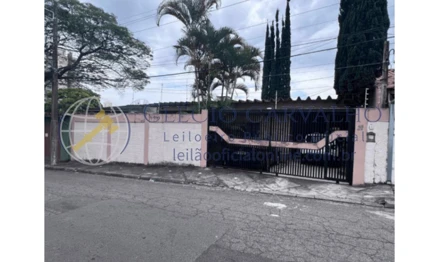 Prédio em São José dos Campos, Parque Industrial, Rua Aquidaba, 24, SP. Área: 112m2