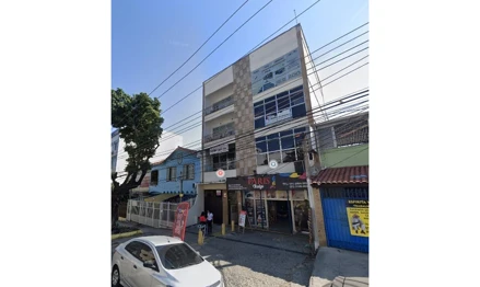 Sala comercial em Rio de Janeiro, Bonsucesso, Av. Paris, 137, RJ. Área: 55m2