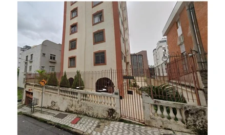 Apartamento em Belo Horizonte, Santo Antônio, Rua Teixeira de Freitas, 784, MG. Área: 0.01737m2
