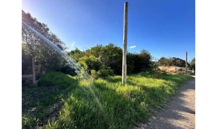 Terreno em Viamão, Sítio São José, Rua Alexandrita (antiga Rua J), ao lado da casa nº 125, RS. Área: 781.51m2