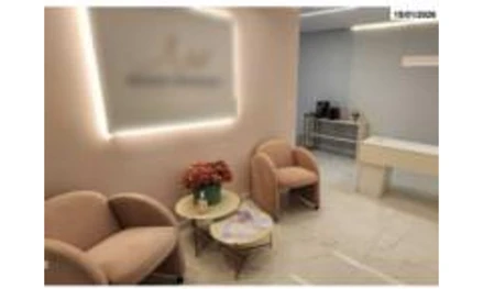 Sala comercial em Curitiba, Capão Raso, Avenida Winston Churchill, nº 936, PR. Área: 38.02m2