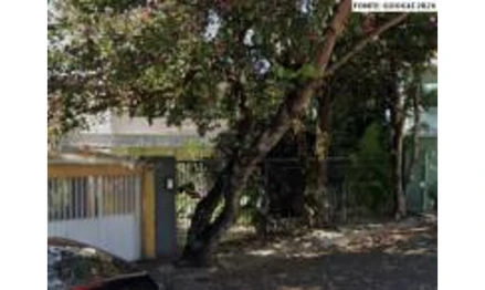 Sobrado em Goiânia, Setor Sul, Rua 102-A, no Setor Sul, GO. Área: 242.52m2