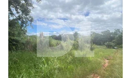 Terreno urbano em Capão Bonito, Vila Santa Isabel, Av. Marginal Dois, S/N, SP. Área: 1500m2