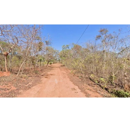 Terreno em Felixlândia, Campina Grandes, Rua Mucuri, loteamento denominado Bairro Campina Grandes, MG. Área: 1000m2