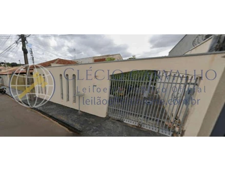 Prédios em Presidente Prudente, Vila Industrial, Rua Antônio Kataoka, 216, SP. Área: 83.83m2