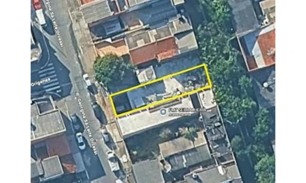 Casa em São Paulo, Cidade Nova S. Miguel, R. Georgina Sá Leite Orcessi, Cidade Nova S. Miguel, São Paulo, SP, SP. Área: 250m2