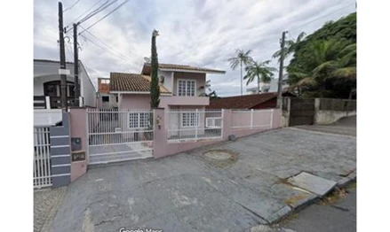 Terreno em Joinville, Iririú, Rua Coronel Camacho, nº 95, bairro Iririú, SC. Área: 360m2