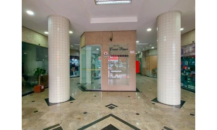 Loja em Pelotas, Centro, Rua General Osório, 555- Loja 10 - Edifício Cristal Palace, RS. Área: 18.75m2