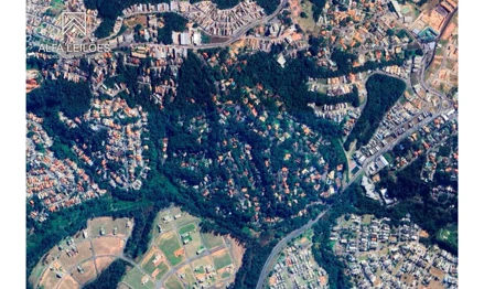 Terreno em Jandira, Altos De São Fernando, Avenida Flamboyant, Lote 02, Quadra 08, Condomínio Forest Hills, Altos de São Fernando, SP. Área: 1324.49m2