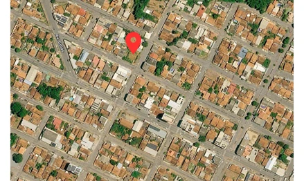 Terreno em Catalão, Lot. Brasiliense, Rua 24 de Outubro, n.º 9, Quadra 25. Loteamento Brasiliense, GO. Área: 300m2
