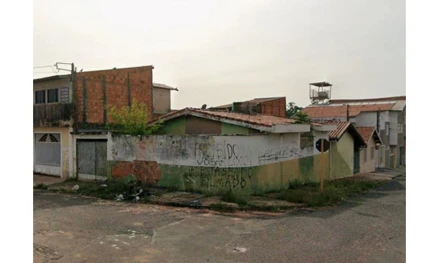 Casa em Bauru, Jardim Cruzeiro Do Sul, Rua Madre Clélia, n° 4-17, SP. Área: 210.34m2
