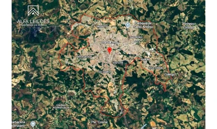 Fazenda em Belo Horizonte, Funcionários, Rua Rio Grande do Norte, 1436, MG. Área: 53.7m2