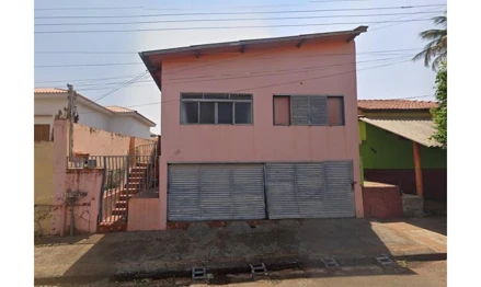 Prédio residencial em Altinópolis, , Rua Vivaldo Alberto Costa n 336, SP. Área: 129.2m2