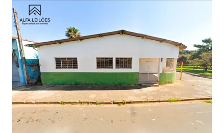 Comercial em Charqueada, Centro, Avenida Liberdade, n 199, SP. Área: 377.75m2