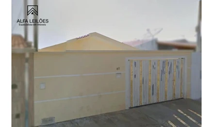 Casa em Ibaté, Jardim Nossa Sra. Aparecida, Rua Pedro Varanda, n 87, SP. Área: 159m2