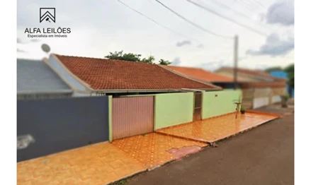 Casa em Nova Aurora, Conjunto Habitacional Elvira Regazzo, Rua Ervino Schlogel, n 258, PR. Área: 85m2