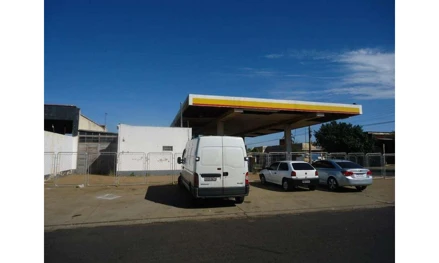 Comercial em Araçatuba, Parque Industrial, Avenida Jorge Mellem Rezek, 3051, SP. Área: 995.78m2