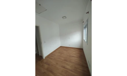 Casa em Cotia, Bairro Dos Pereiras, Estrada das Palmeiras, nº 750, Bairro dos Pereiras, distrito de Caucaia do Alto, SP. Área: 59.84m2