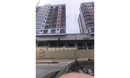 Sala comercial em Florianópolis, Agronômica, Rua Idalina Pereira dos Santos n. 67, SC. Área: 35.44m2
