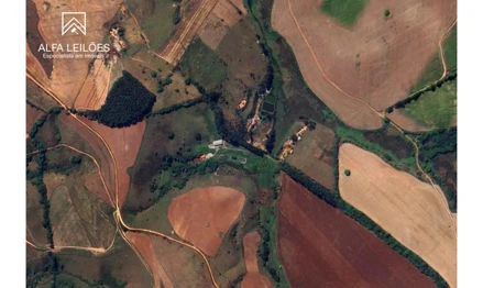 Fazenda em Belo Horizonte, Funcionários, Rua Rio Grande do Norte, 1436, MG. Área: 40000m2