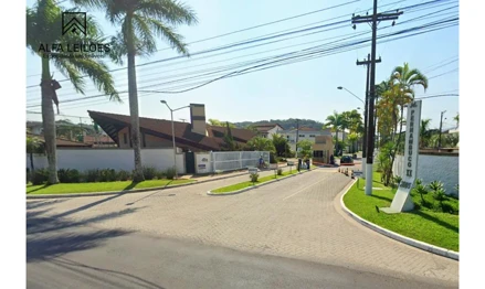 Sobrado em Guarujá, Bal Pernambuco, Avenida Marjory da Silva Prado, n 2605, SP. Área: 590.64m2