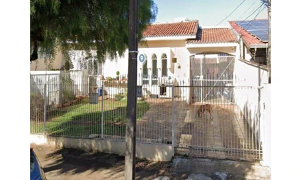 Casa em Londrina, Jardim Shangri-Lá, Av. Tiradentes, PR. Área: 174.77m2