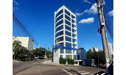 Terreno em Erechim, Centro, Av. Presidente Vargas, n.º 176, RS. Área: 415.15m2