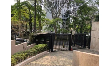 Apartamento em São Paulo, Vila Morumbi, Rua Joaquim Cândido de Azevedo Marques, 1429, SP. Área: 396.45m2