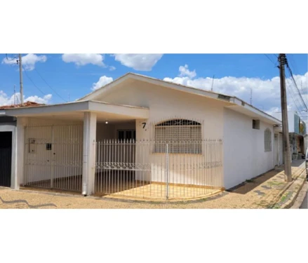 Prédio em Rio Claro, Estádio, Rua 17 BE, nº 07, SP. Área: 105m2