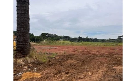 Área rural em Curitibanos, Leoberto Leal, Bairro Leoberto Leal, próximo ao trevo BR-470, com a Av. Leoberto Leal, SC. Área: 300m2