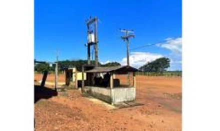 Área rural em Campo Alegre de Goiás, , Fazenda Santo Antônio da Estacada, localizada as margens da BR-050, próximo a cidade de Campo Alegre de Goiás, GO. Área: 95726m2