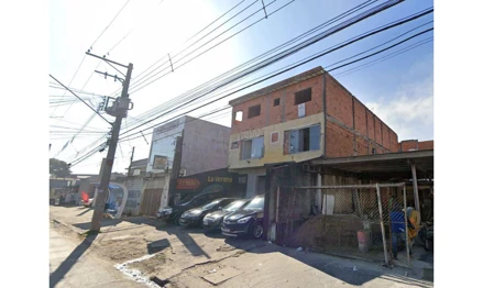 Comercial em Guarulhos, Cumbica, Avenida Serra Redonda, 57, Cidade Seródio, Cumbica, Guarulhos/SP, SP. Área: 250m2